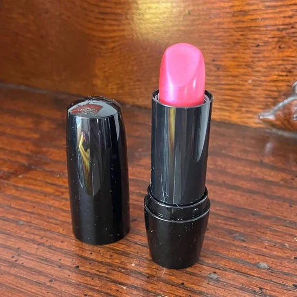 LANCOME • Color Design Lipstick • Color: Poodle Skirt (discontinued) - Picture 1 of 2